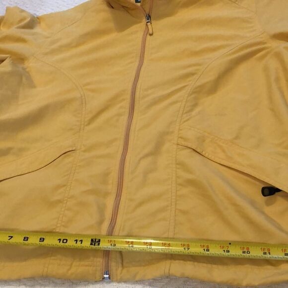 LL Bean 100% Nylon Soft Shell Jacket Womens XL Nice yellow. Roll away hood - Picture 9 of 14